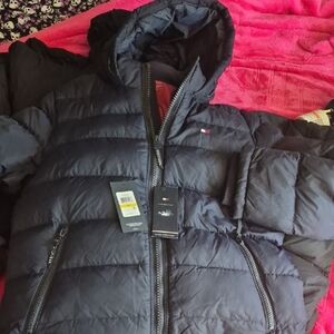 NWT Tommy Hilfiger Dark Blue Wind Resistant Quilted Jacket